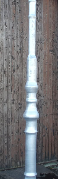 Poteau fluoformé